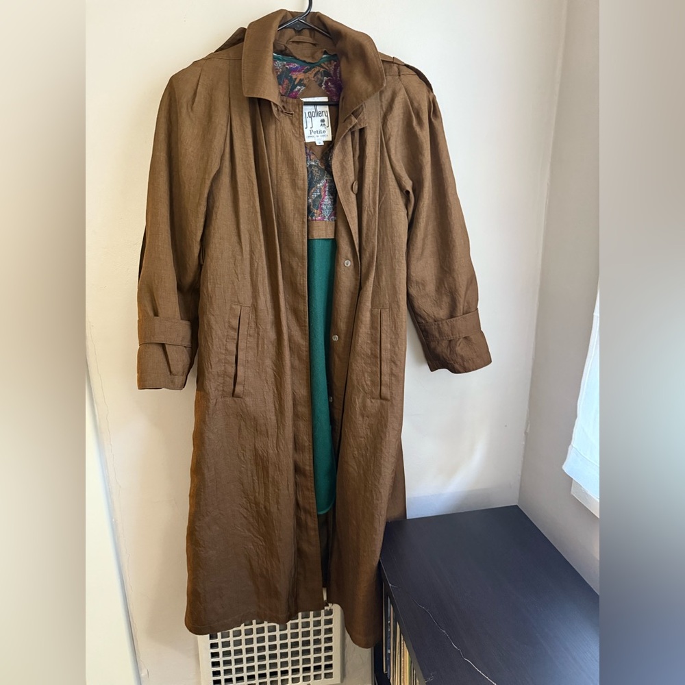 J. Gallery Vintage Petite Brown Spring Trench Coat – Made in Korea – Size 2